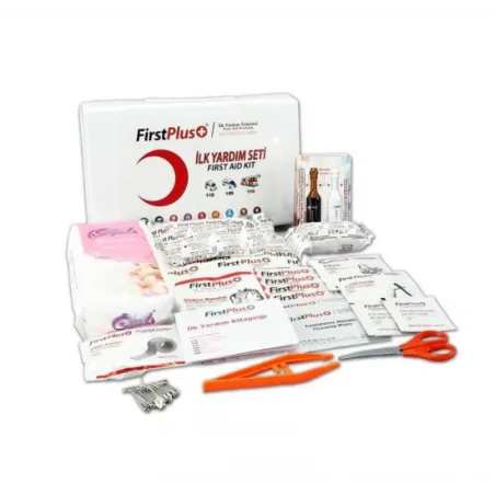 First Plus Beyaz Çantalı Ev Tipi İlk Yardım Seti FP 03102
